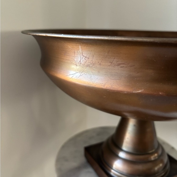 Copper/Bronze Footed Pedestal Base Bowl Urn Large Centerpiece 13.25” W 9.25” T - Picture 5 of 16